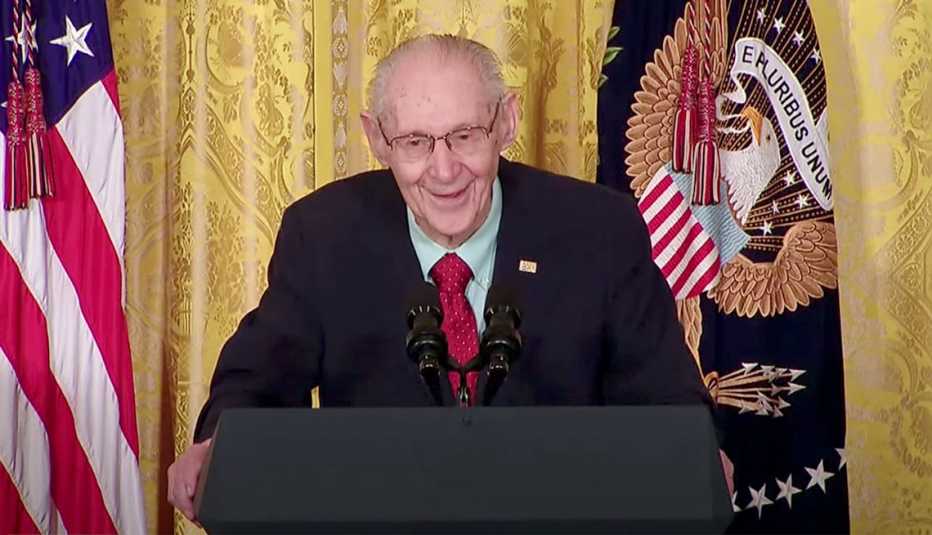 Bernie Nash speaks at the 2015 White House Council on Aging