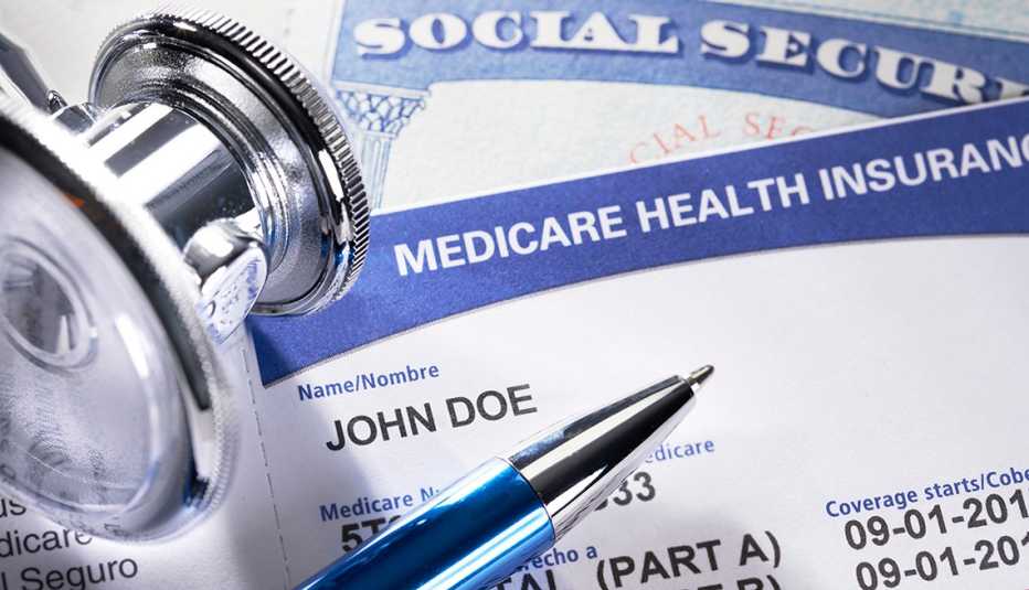 Medicare and Social Security cards