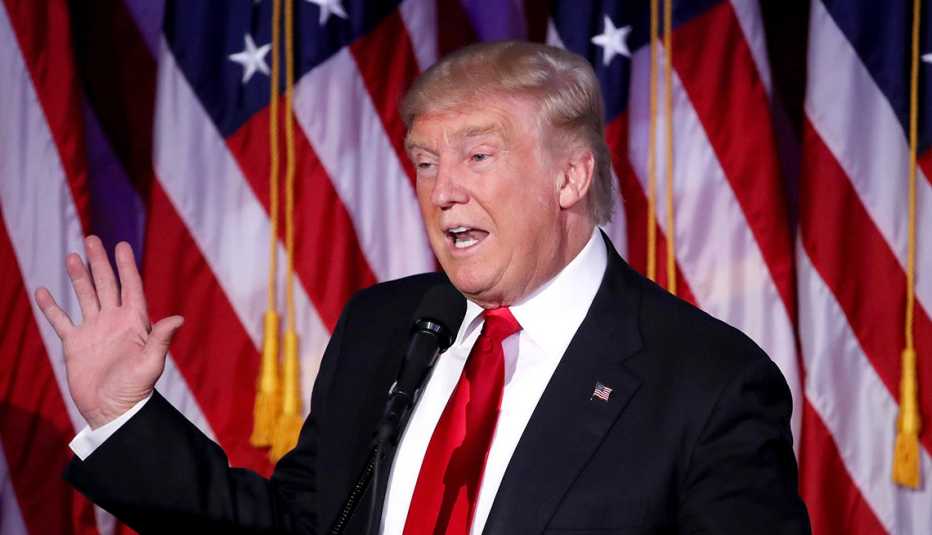 Republican president-elect Donald Trump delivers his acceptance speech during his election night event