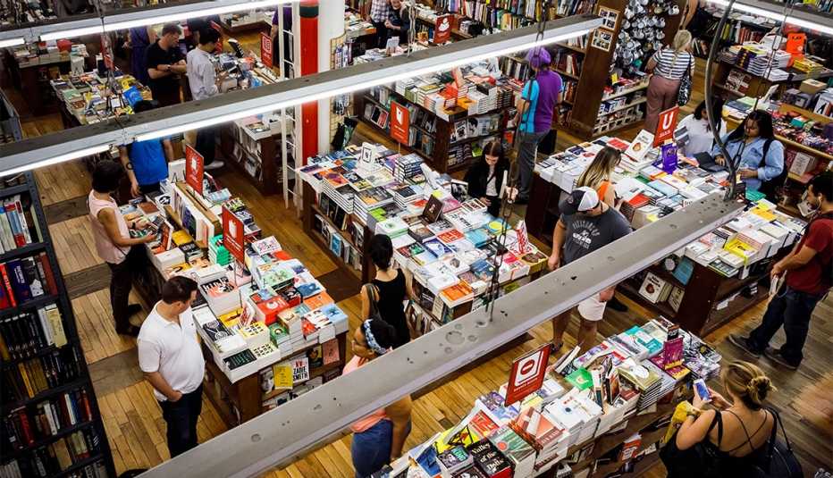 Strand Book Store 