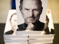 Walter Isaacson's bestselling biography of computer mogul Steve Jobs Walter Isaacson's bestselling biography of computer mogul Steve Jobs