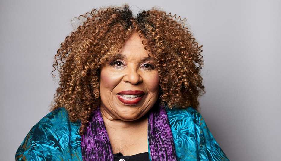 Roberta Flack smiles for a portrait in New York