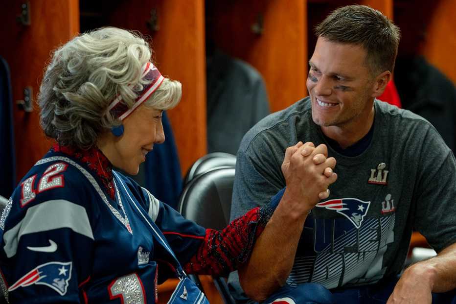 lily tomlin plays lou with producer tom brady in eighty for brady from paramount pictures lily tomlin plays lou with producer tom brady in eighty for brady from paramount pictures