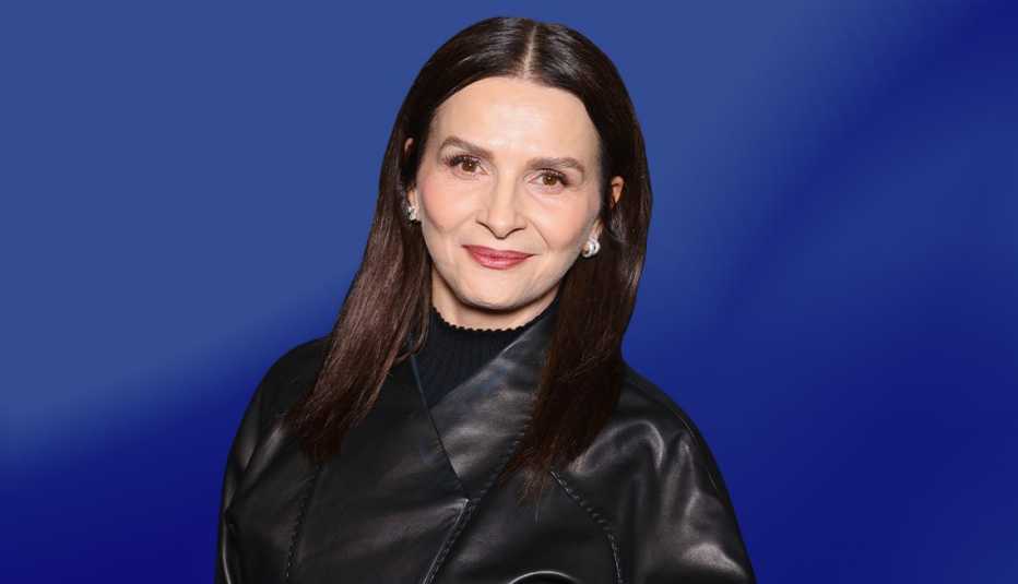 juliette binoche on dark blue ombre background