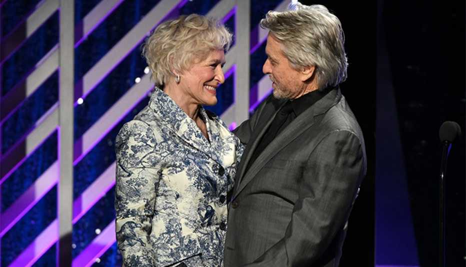Glenn Close and Michael Douglas