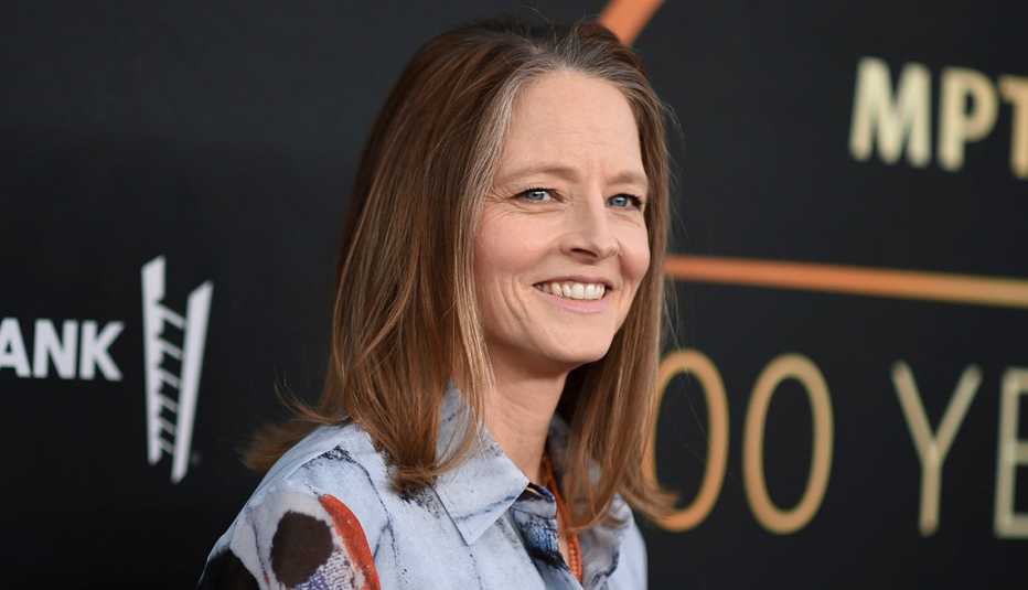 Jodie Foster on the red carpet at the One Hundred Years of Hollywood: A Celebration of Service event in West Hollywood, California Jodie Foster on the red carpet at the One Hundred Years of Hollywood: A Celebration of Service event in West Hollywood, California