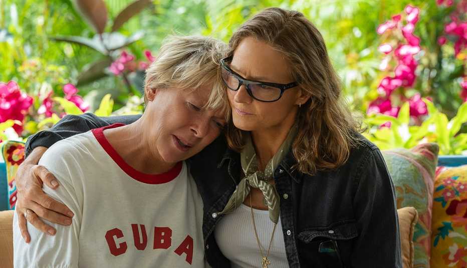 Annette Bening and Jodie Foster in the Netflix film "Nyad"