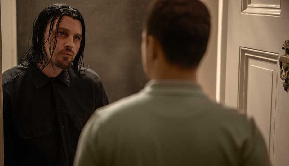 michael carmen pitt stars as eli phillips in the netflix film reptile