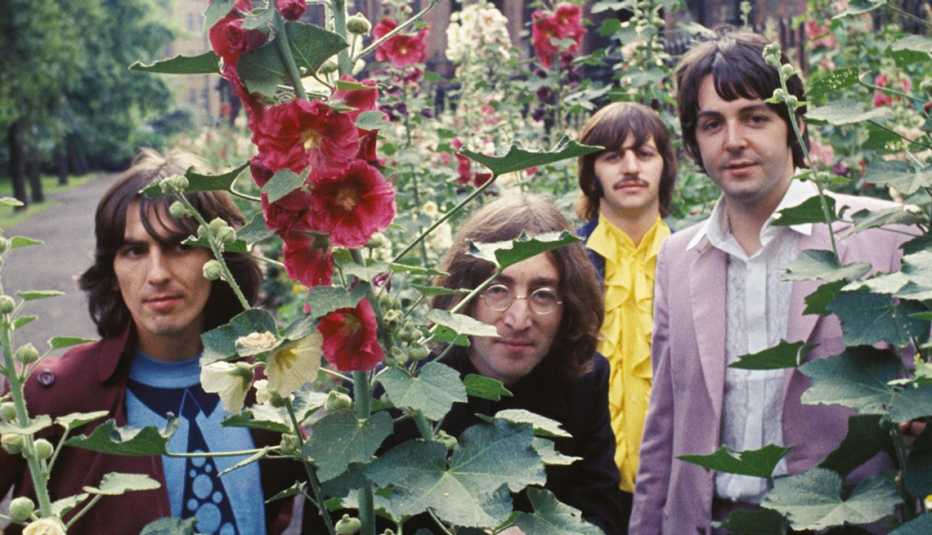 George Harrison, John Lennon, Ringo Starr, Paul McCartney George Harrison, John Lennon, Ringo Starr, Paul McCartney