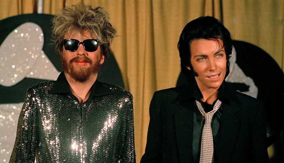 Dave Stewart and Annie Lennox of the Eurythmics at the 26th annual Grammy Awards Dave Stewart and Annie Lennox of the Eurythmics at the 26th annual Grammy Awards