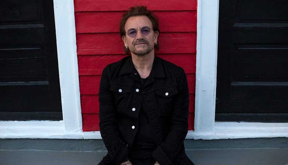 U2 frontman Bono