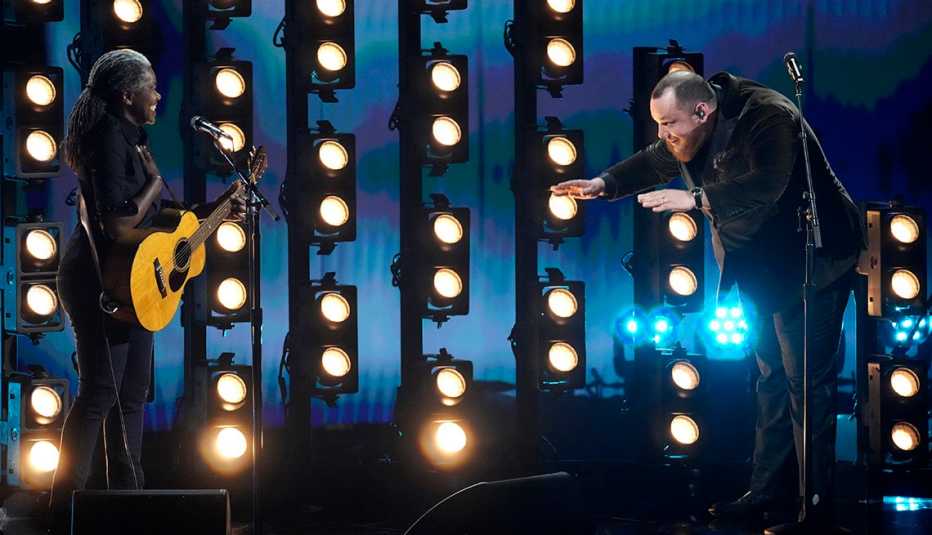 Tracy Chapman and Luke Combs perform at the 66th annual Grammy Awards Tracy Chapman and Luke Combs perform at the 66th annual Grammy Awards