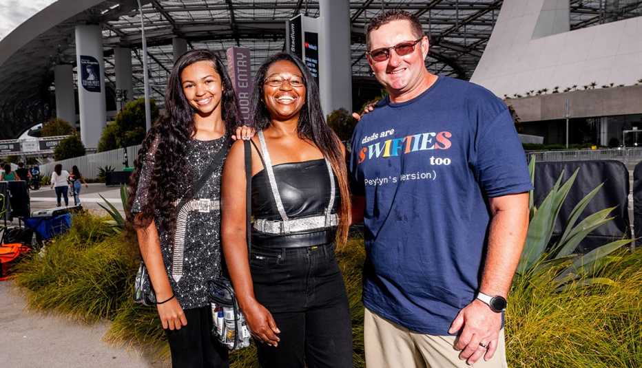 from left to right peyton and shenee and bryan morgan of sacramento outside sofi stadium in los angeles california