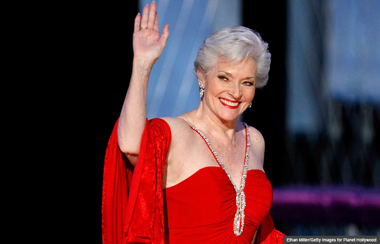Lee Meriwether Miss America 1955 2010 wave conversation with