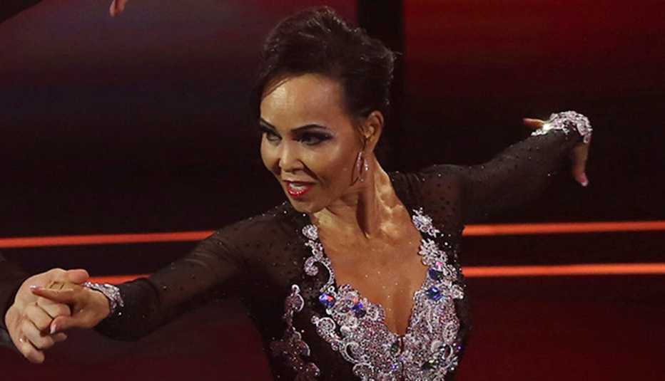 Quin Bommelje dancing with her arms out.