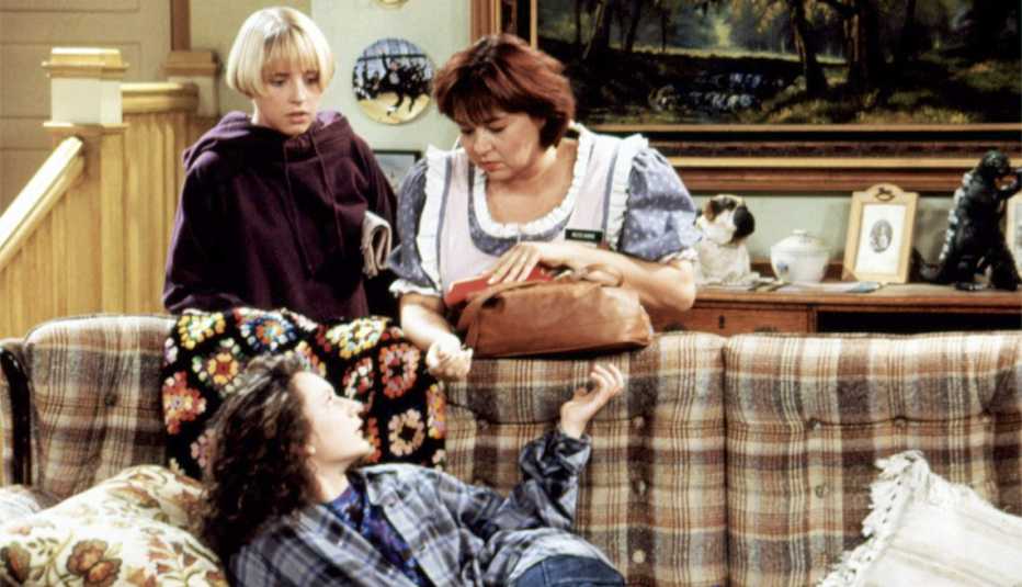 Lecy Goranson with Sara Gilbert and Roseanne Barr