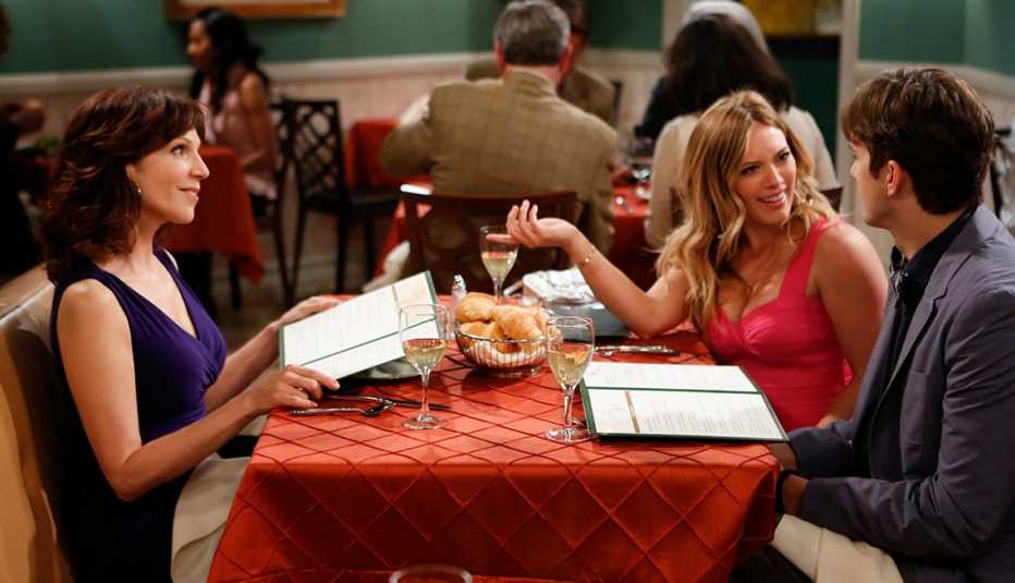 Marilu Henner, Hilary Duff, Ashton Kutcher, Two and a Half Men,