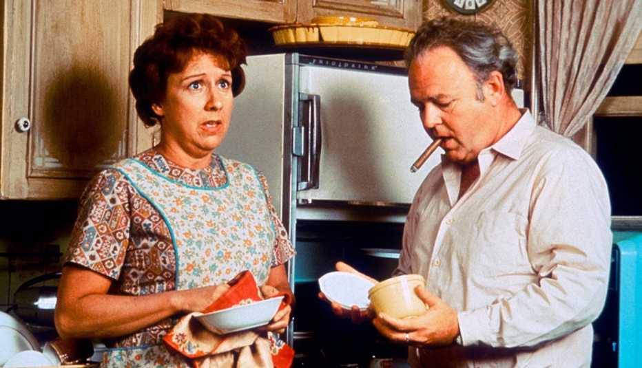 left jean stapleton as edith bunker right carroll oconnor as archie bunker on all in the family