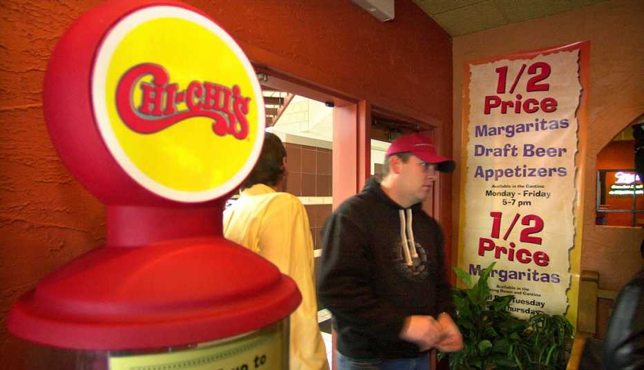 a chi chis restaurant interior