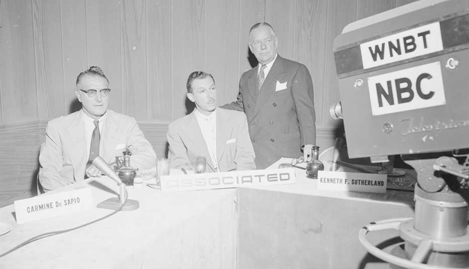 Lester Wolff moderates his show Between the Lines