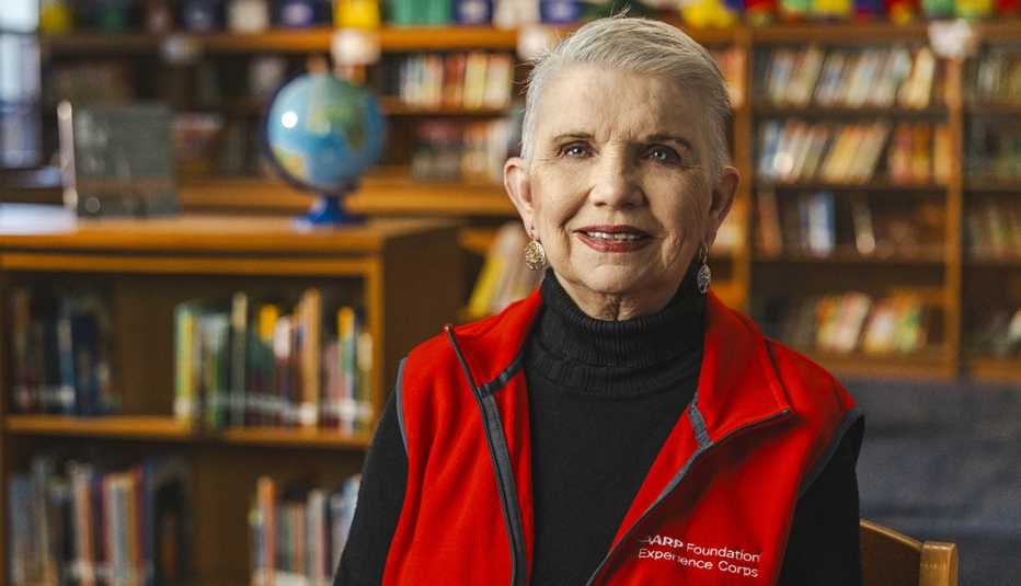Elaine Middleton, tutor at Jeffersonsville elementary school