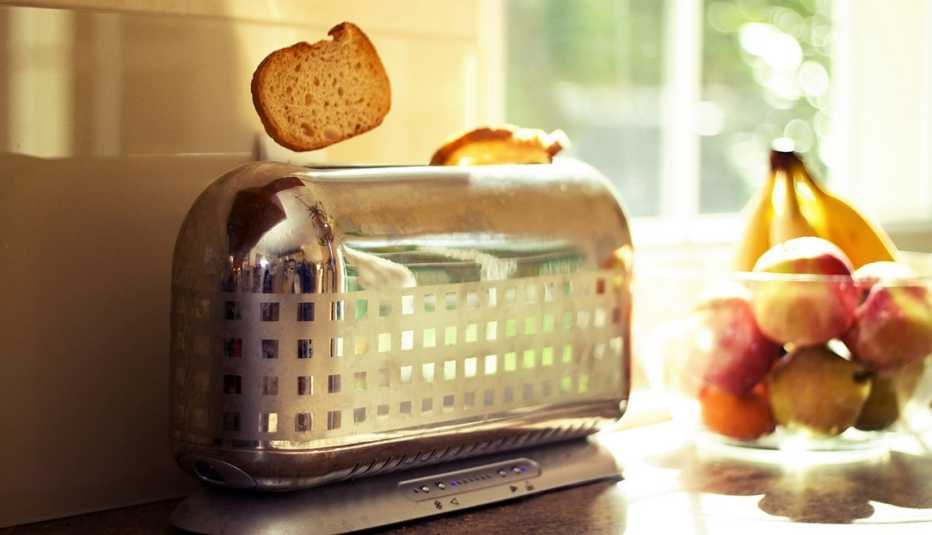 7 Dangerous Household Products 