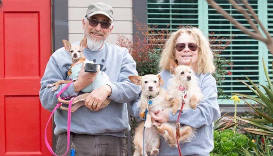 David Glazer and his dog Didi and wife Lyle
