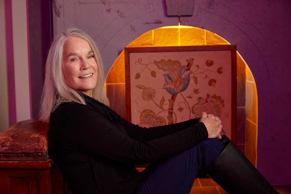 writer ellen uzelac in her home in chestertown maryland