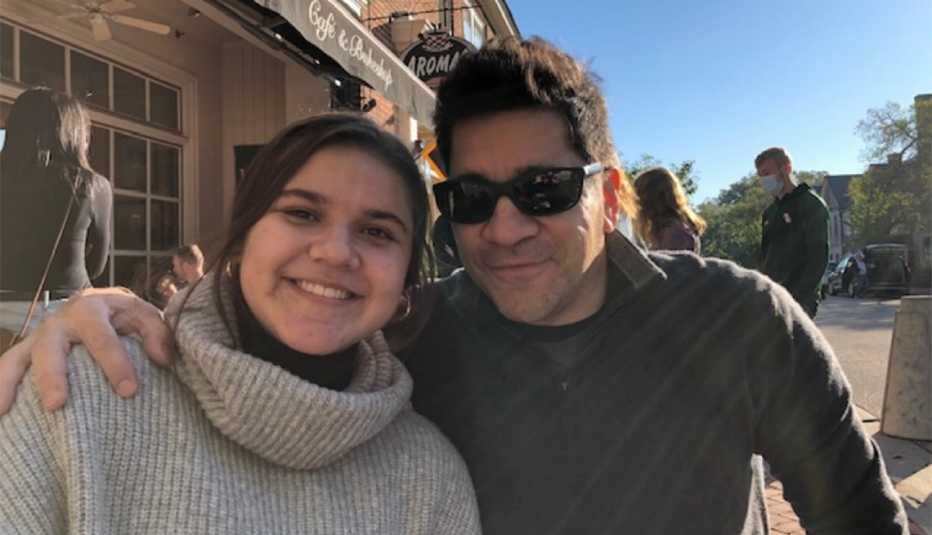 Anthony Yanez and daughter Miranda