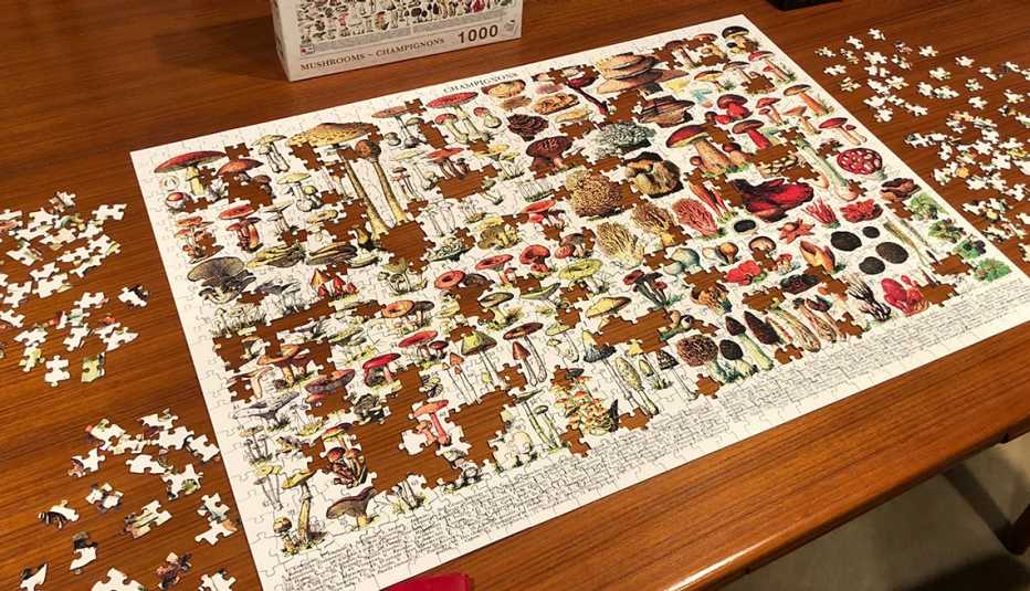 A mushrooms-champignons puzzle