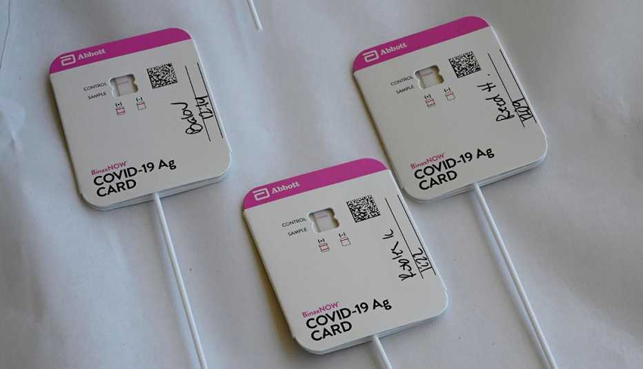 Rapid COVID-19 tests swabs Rapid COVID-19 tests swabs