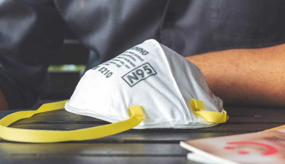 closeup photograph of N95 air filter mask.