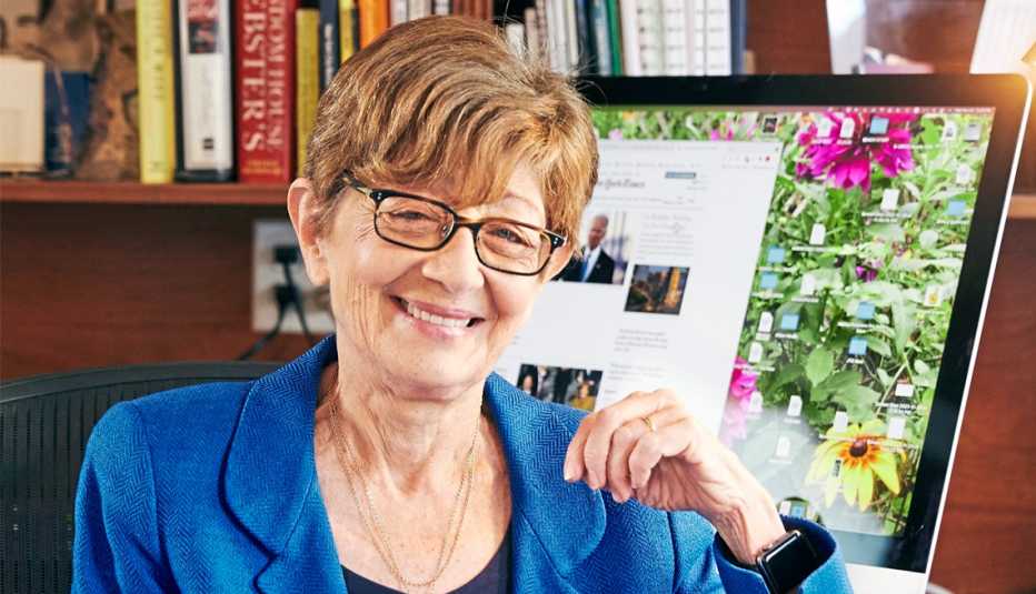 a portrait of author joyce purnick