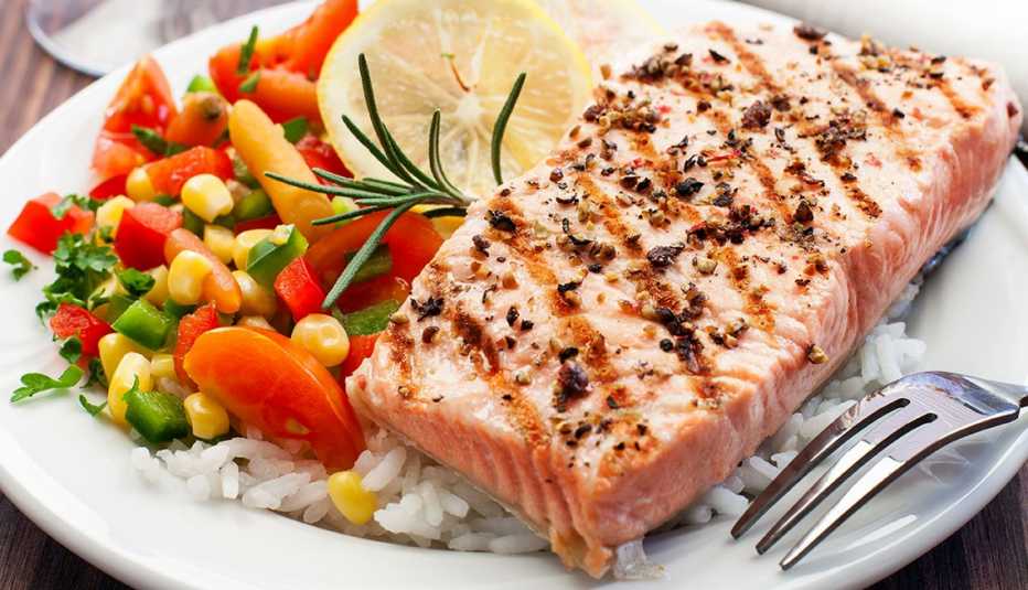 Grilled salmon