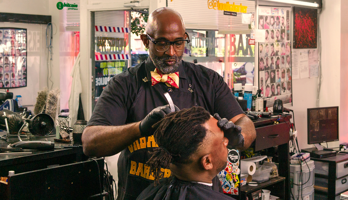 waverly willis at kutz barbershop in cleveland ohio