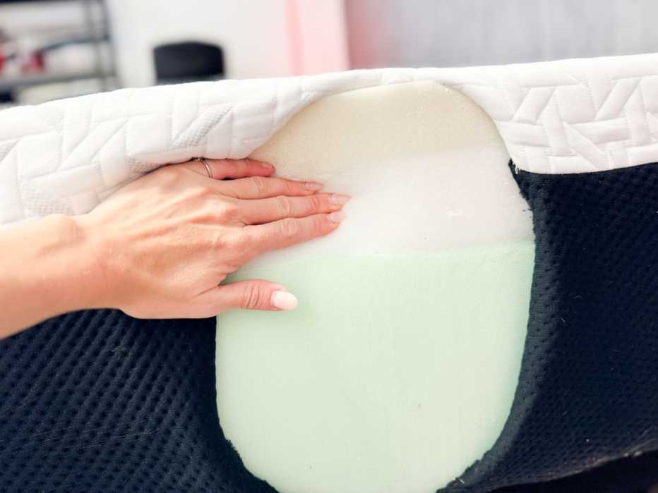 An inside view of the three foam layers of the Nectar Premier Memory Foam mattress.