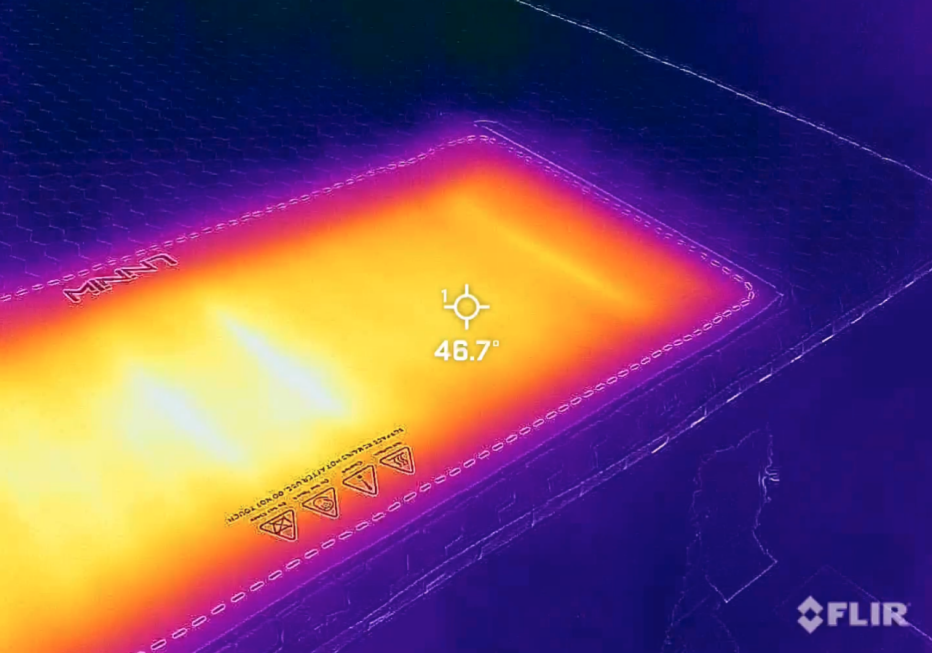  A thermal map of the Brooklyn Bedding Signature mattress during our cooling gun testing.