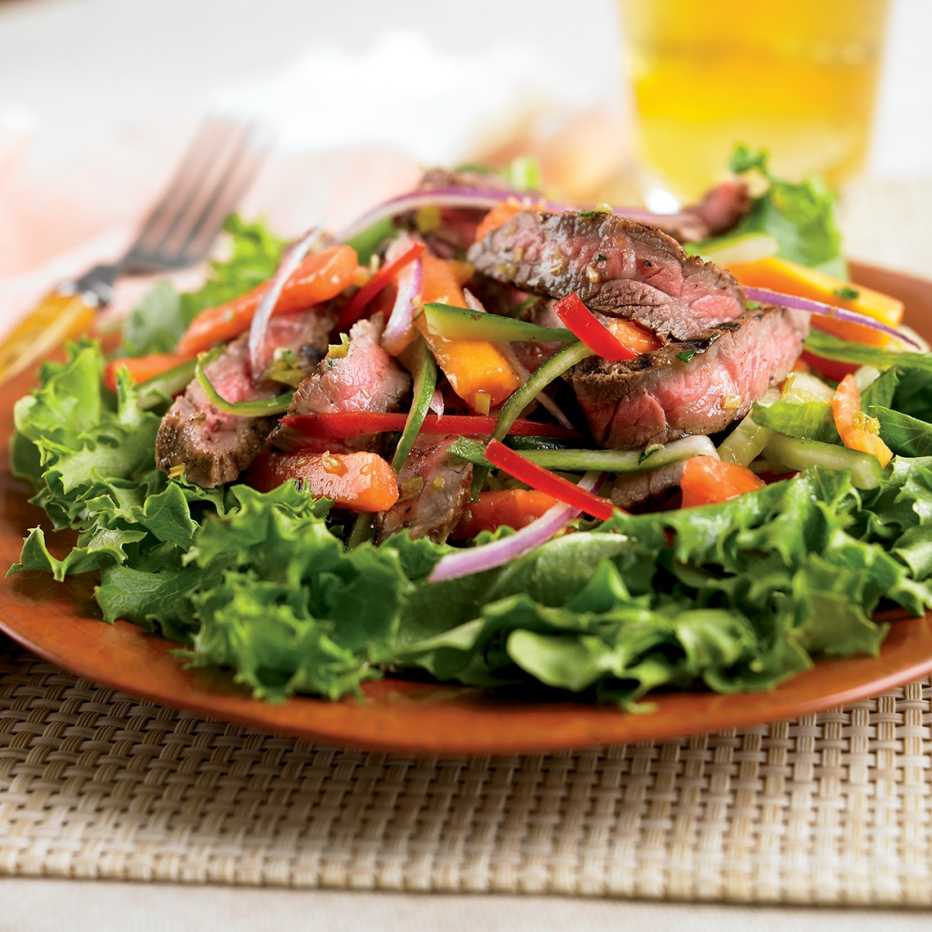 thai beef papaya salad