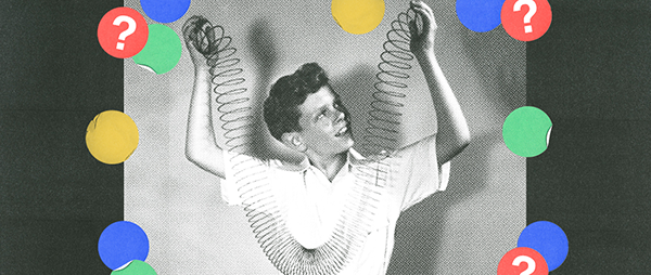 Person holding a slinky.