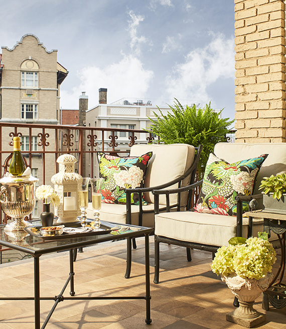 Kelley Proxmire balcony: Pictured Washington D.C. balcony with luxurious living room style furniture.