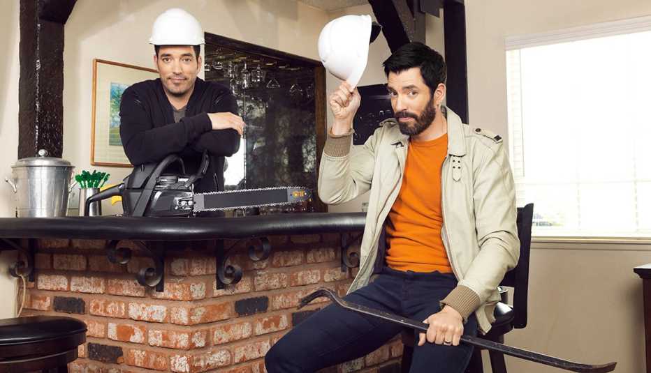 Jonathan and Drew Scott Jonathan and Drew Scott