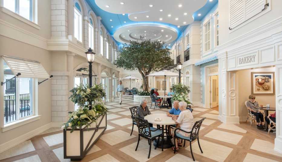 casual dining space in watercrest sarasota in sarasota florida