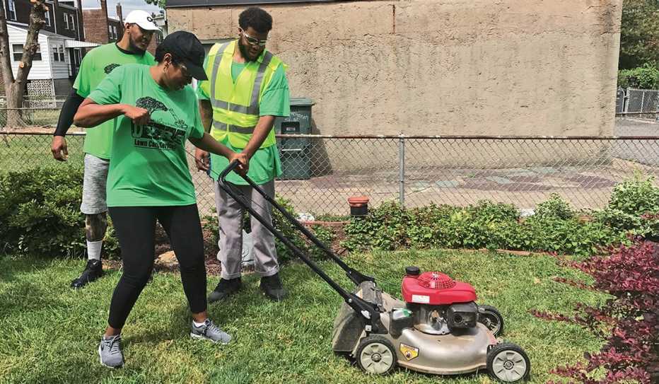 Washington DC Mayor Muriel Bowser Mows a Lawn