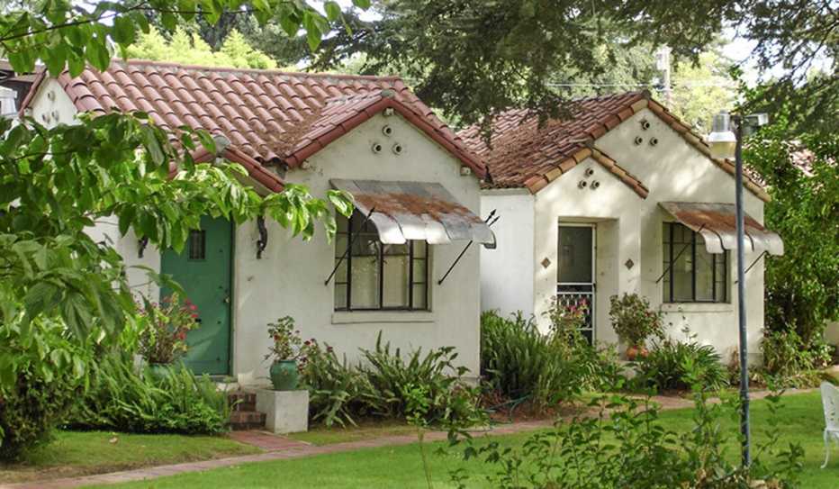 Missing Middle Cottages