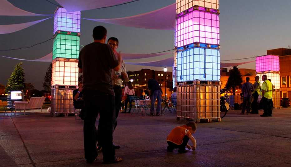 Colorful lighting makes the plaza inviting and usable at night. 