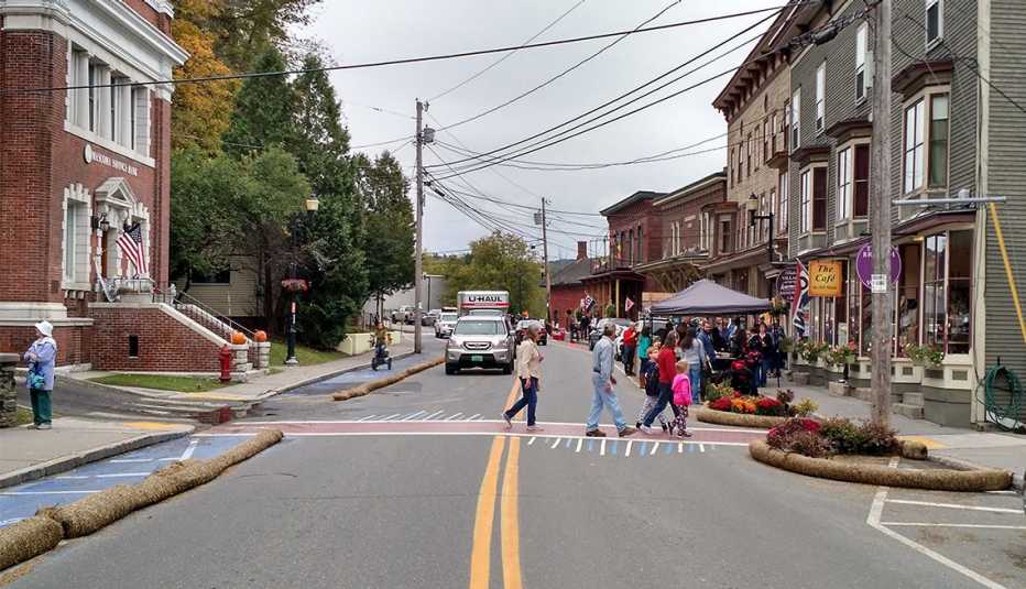 A crosswalk with bulb out in Bethel, Vermont