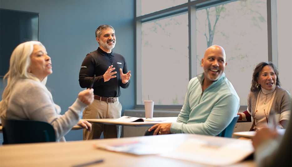 Volunteer recruitment 