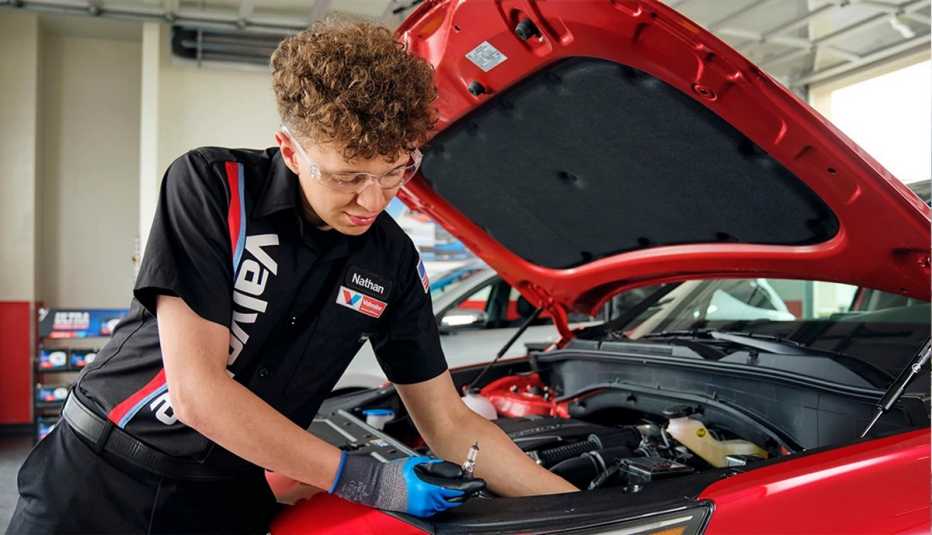Valvoline Instant Oil Change