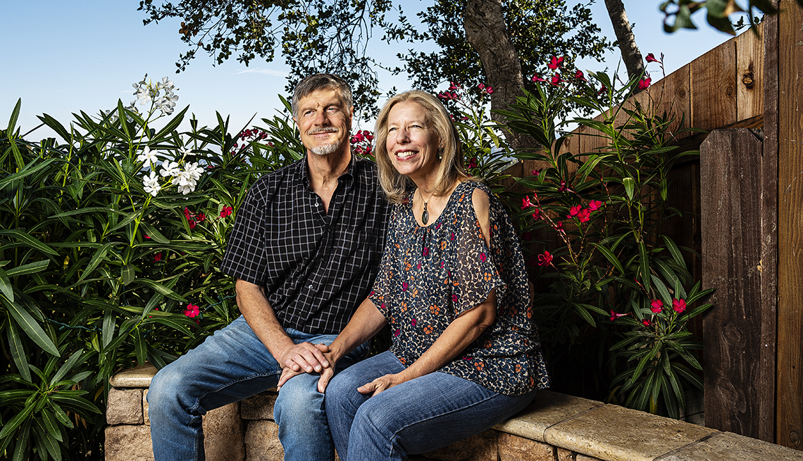 pamela parkinson and tom josa in their yard outside San Francisco