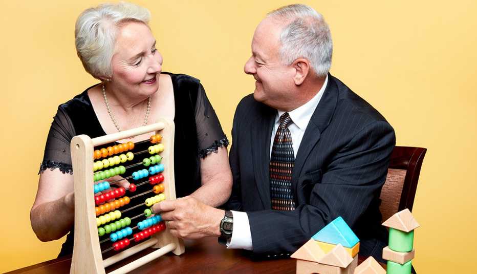 Les and Judy Fox Combining homes and finances in later life creates unique challenges. Les and Judy Fox Combining homes and finances in later life creates unique challenges.